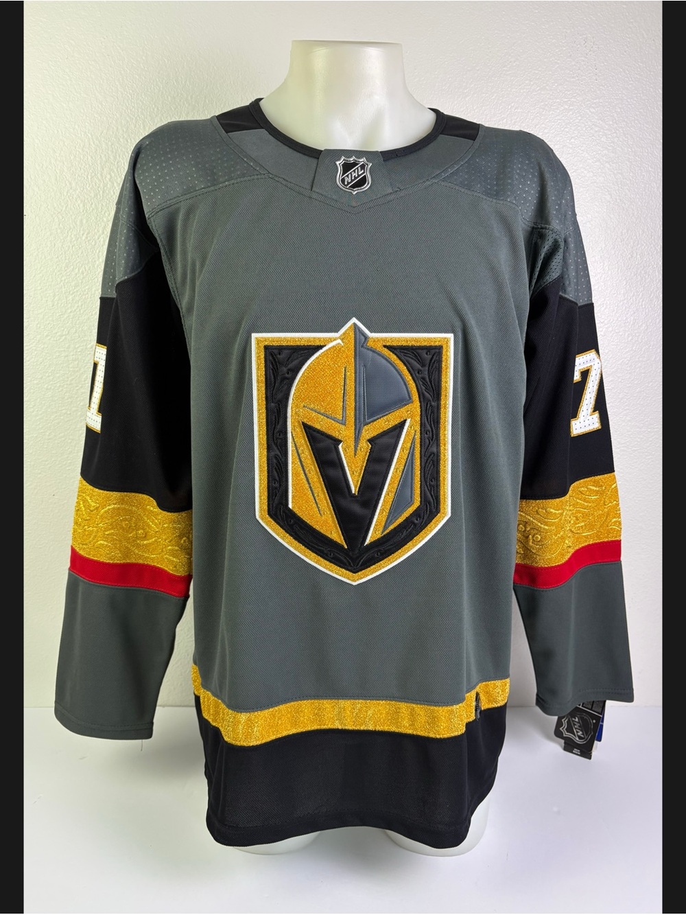 William Karlsson #71 Vegas Golden
Knights Adidas NHL Jersey Size 52 NWT